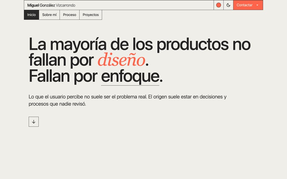 Primera pantalla de la página de inicio con la barra superior y el titular editorial